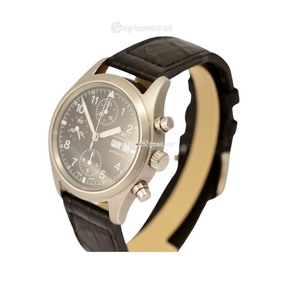 IWC Pilot Chronograph 3706 2