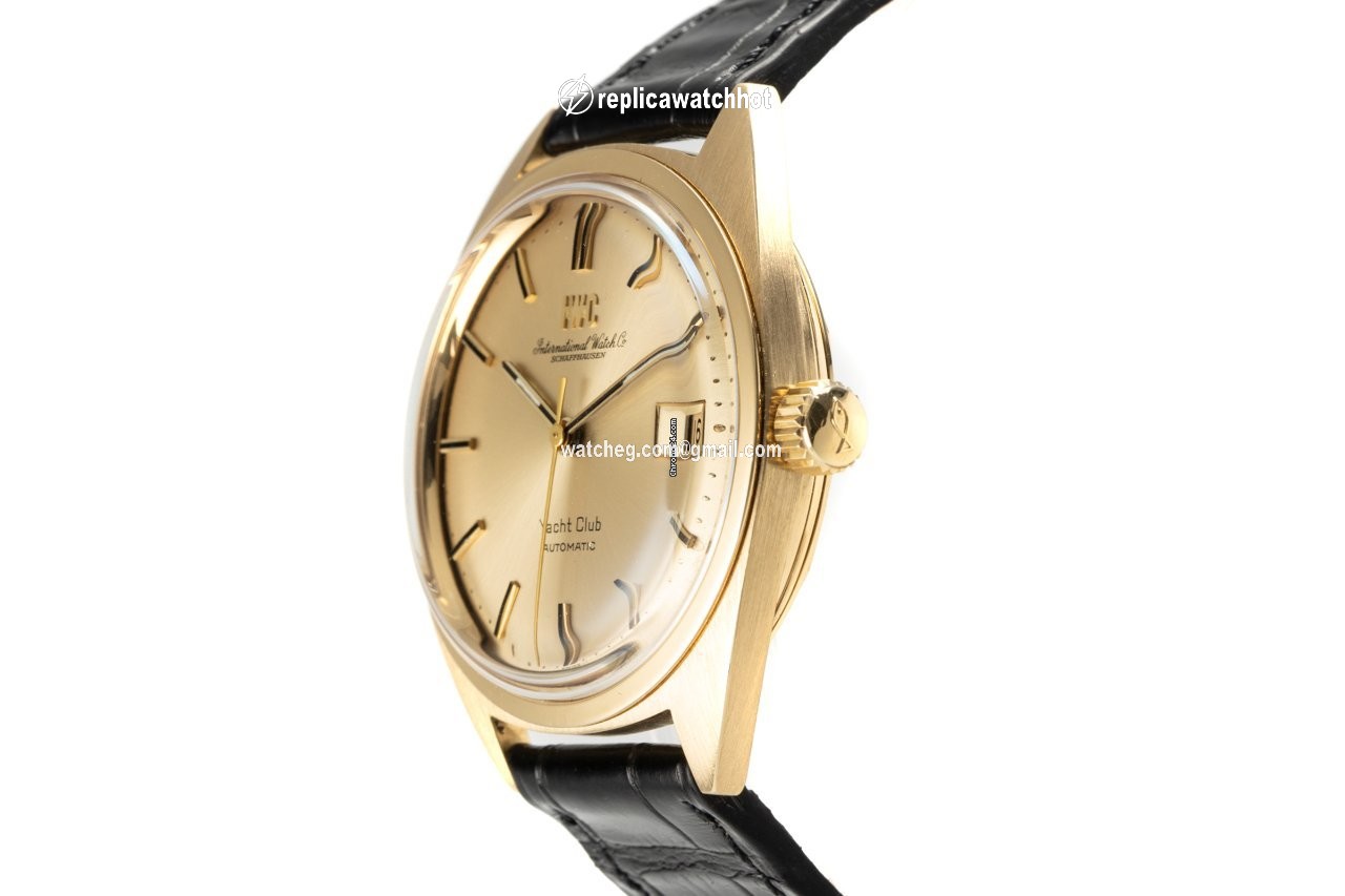 IWC Yacht Club Mens watch Unisex Automatic Yellow gold R811A 2