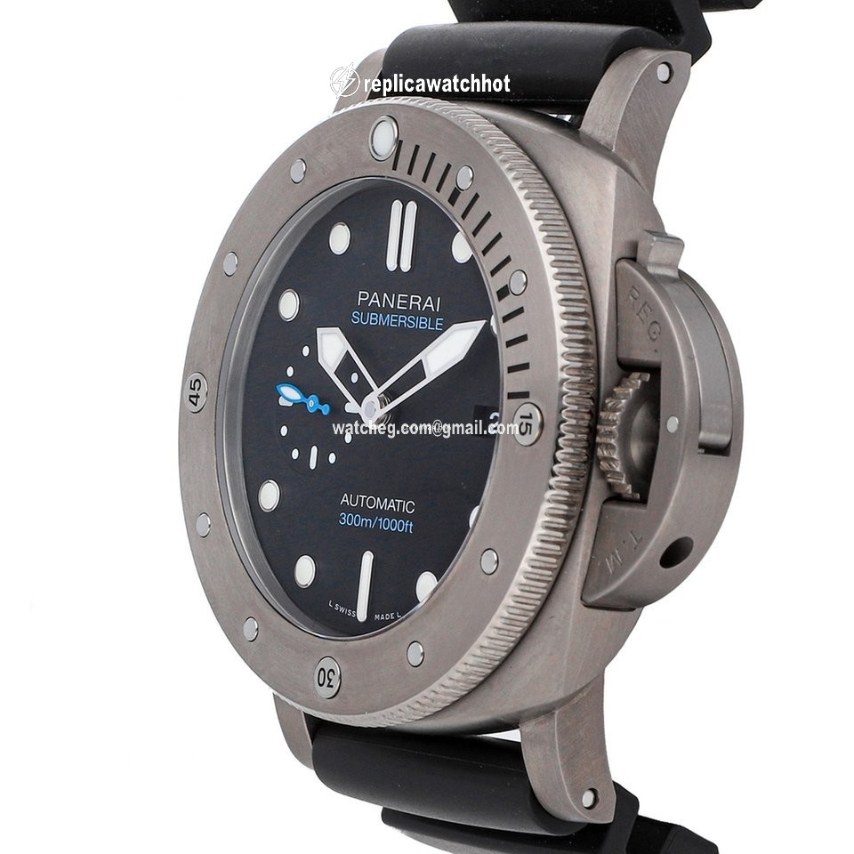 Panerai Luminor Submersible 1950 3 Days Automatic Mens watch Unisex Automatic Titanium PAM01305 2