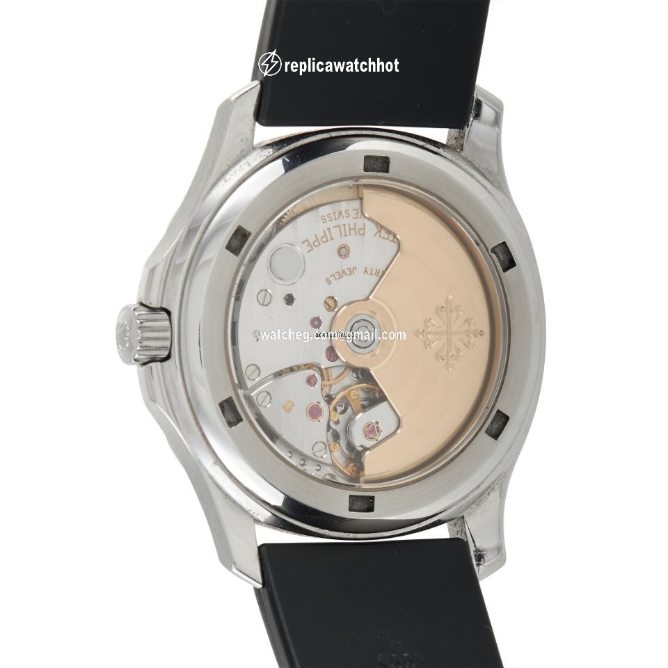 Patek Philippe Aquanaut Mens watch Unisex Automatic Steel 5066A 2