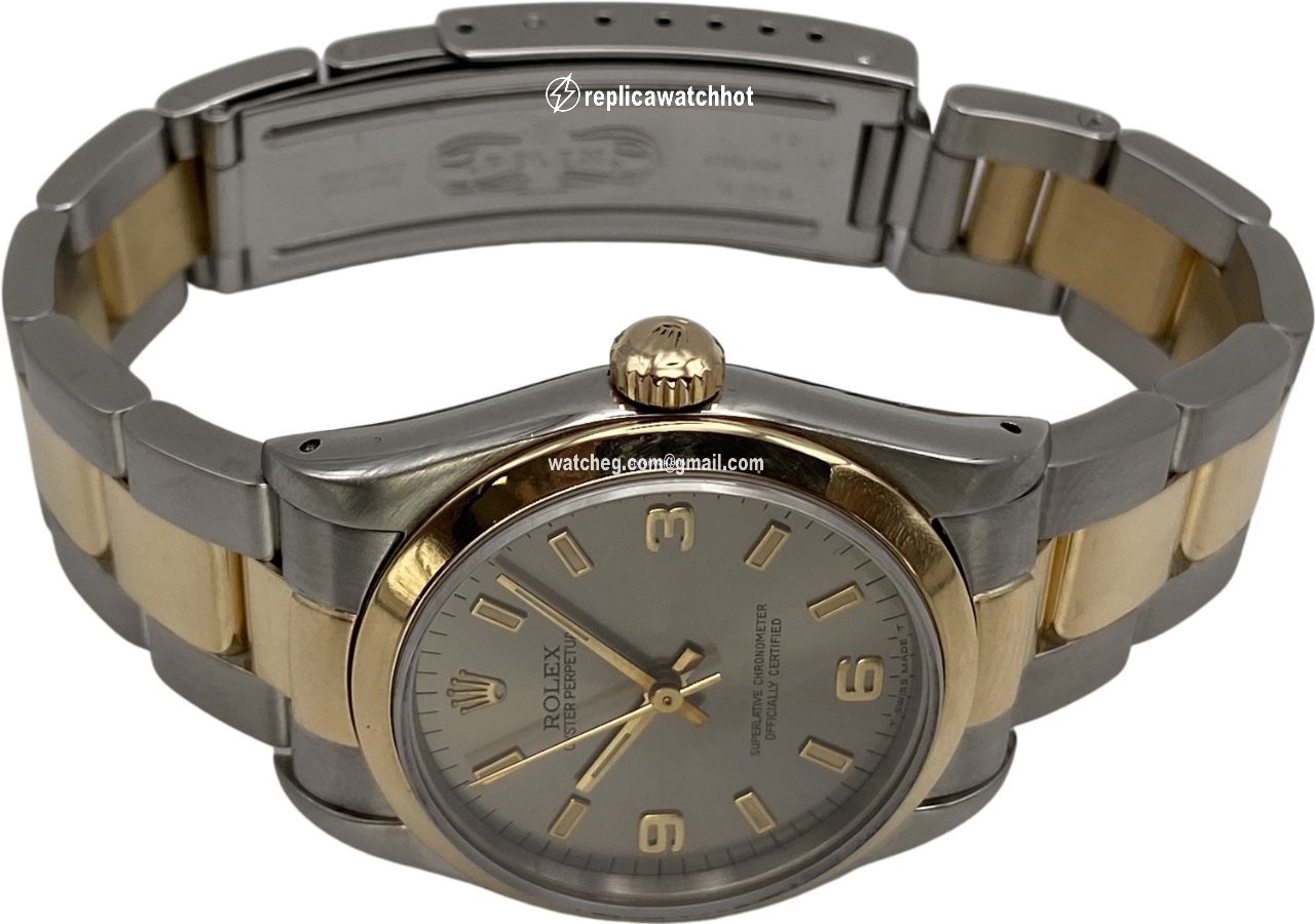 Rolex Oyster Perpetual 31 Mens watch Unisex Gold Steel Automatic 67483 2