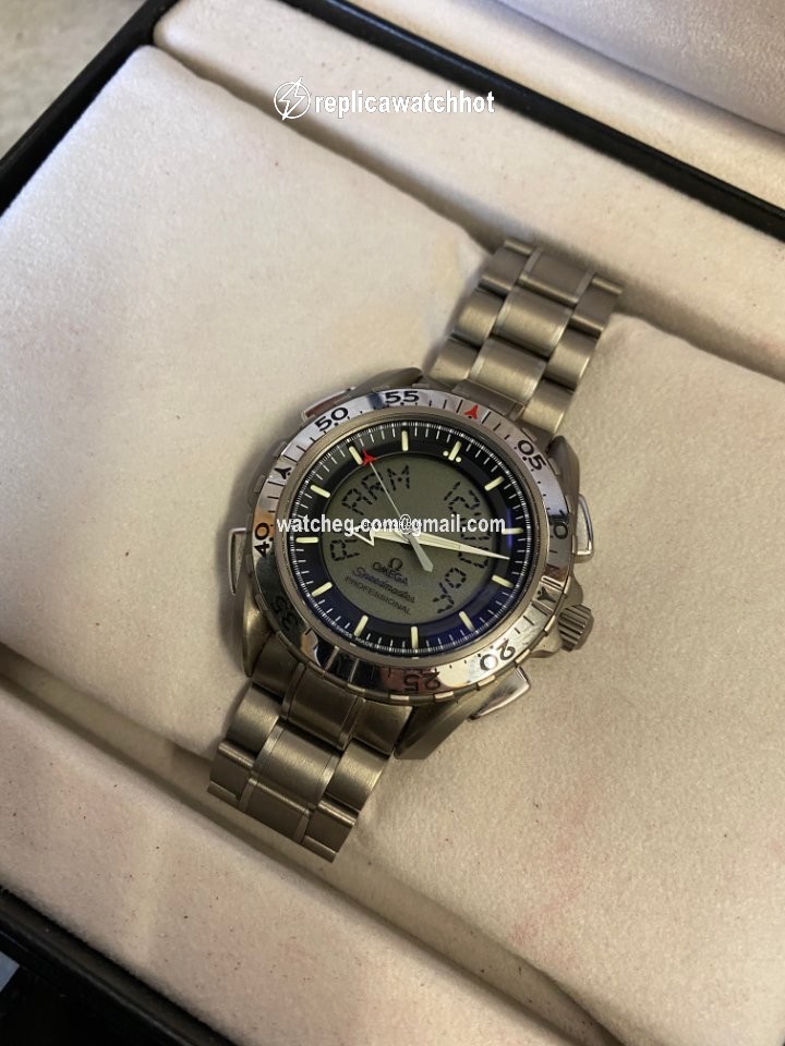 Omega Speedmaster Mens watch Unisex Quartz Titanium 3290.50 2