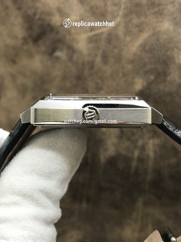 TAG Heuer Quartz Steel TAG 2