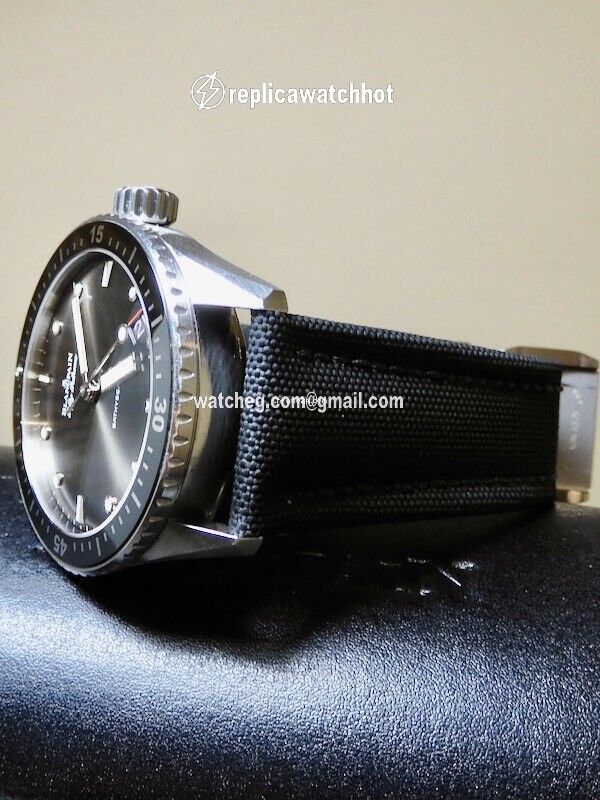 Blancpain Fifty Fathoms Bathyscaphe Automatic Steel 5000-1110 2