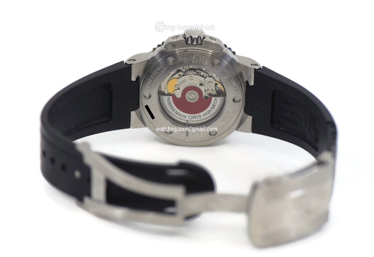 Oris Aquis Date Mens watch Unisex Automatic Steel 01 733 7653 4154-07 8 26 01PEB 2