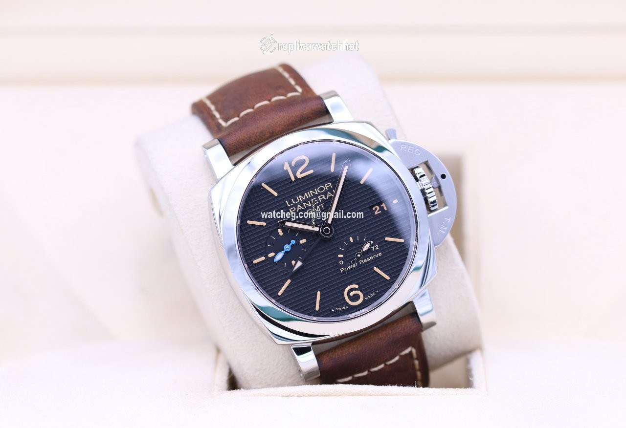 Panerai Luminor 1950 3 Days GMT Power Reserve Automatic Mens watch Unisex Automatic Steel PAM 01537 2