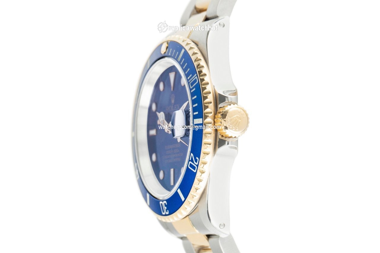 Rolex Submariner Date Mens watch Unisex Gold Steel Automatic 16613 2