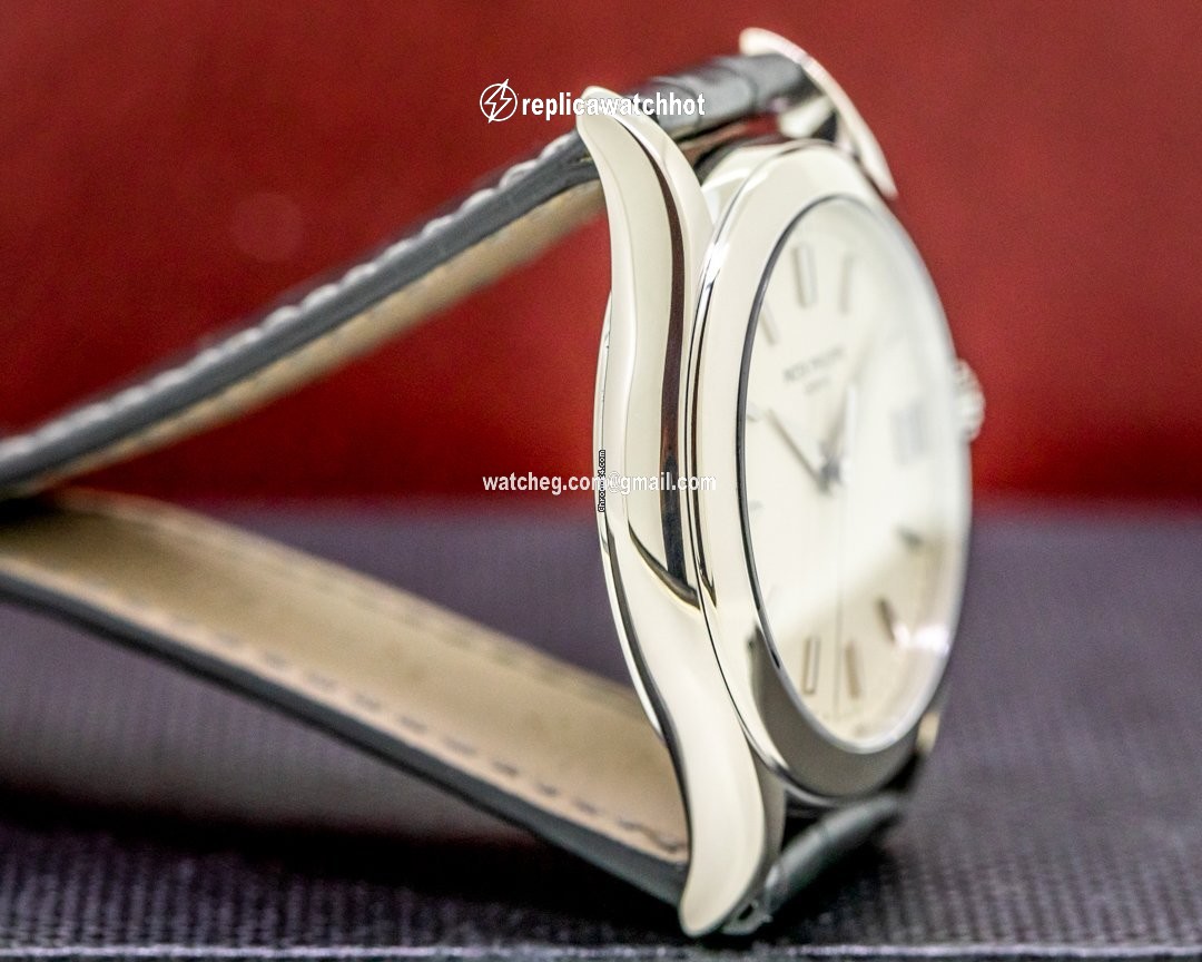 Patek Philippe Calatrava Mens watch Unisex Automatic White gold 5107G-001 2