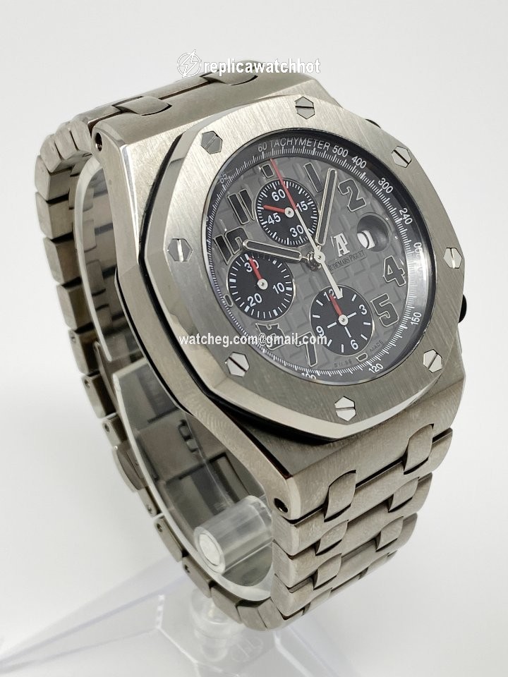 Audemars Piguet Royal Oak Offshore Chronograph Mens watch Unisex Automatic Titanium 26170TI.OO.1000TI.01 2
