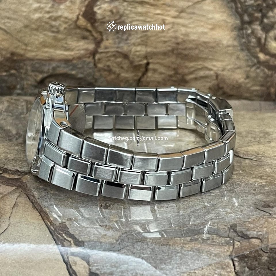 Vacheron Constantin Overseas Quartz Steel 16050 2