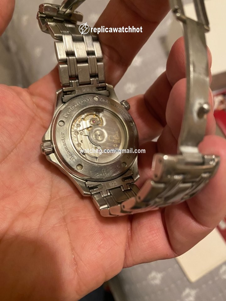 Omega Seamaster Diver 300 M Mens watch Unisex Automatic Steel 2535.80.00 2