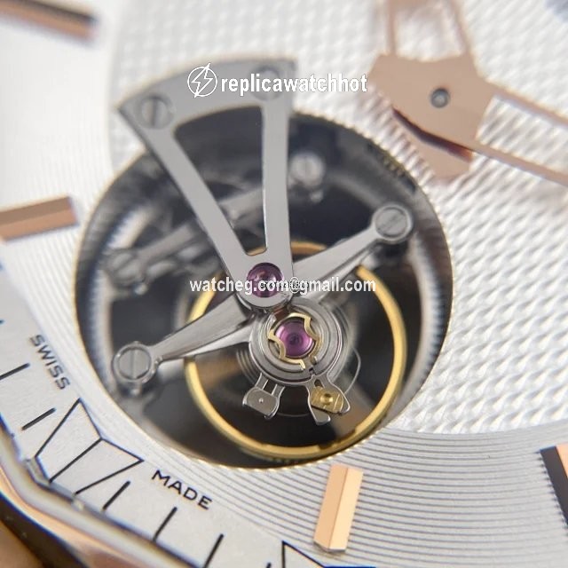 Corum Admirals Cup Legend 42 Mens watch Unisex Automatic Rose gold 029.101.55 0002 FH12 2