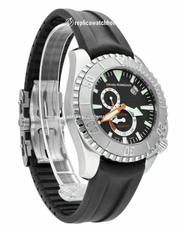 Girard Perregaux Sea Hawk Automatic Steel 49950-11-633-FK6A 2