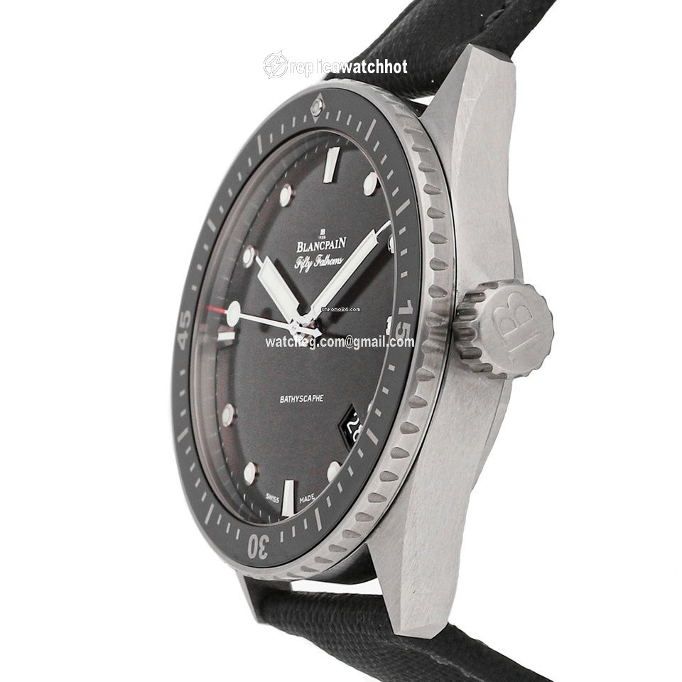 Blancpain Fifty Fathoms Bathyscaphe Mens watch Unisex Automatic Steel 5000-1110-B52A 2