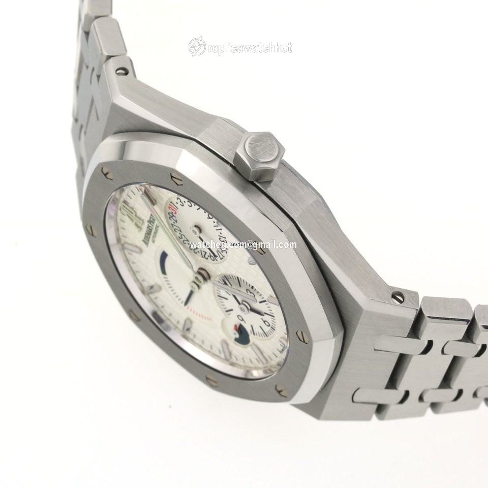 Audemars Piguet Royal Oak Dual Time Automatic Steel 26120ST 2