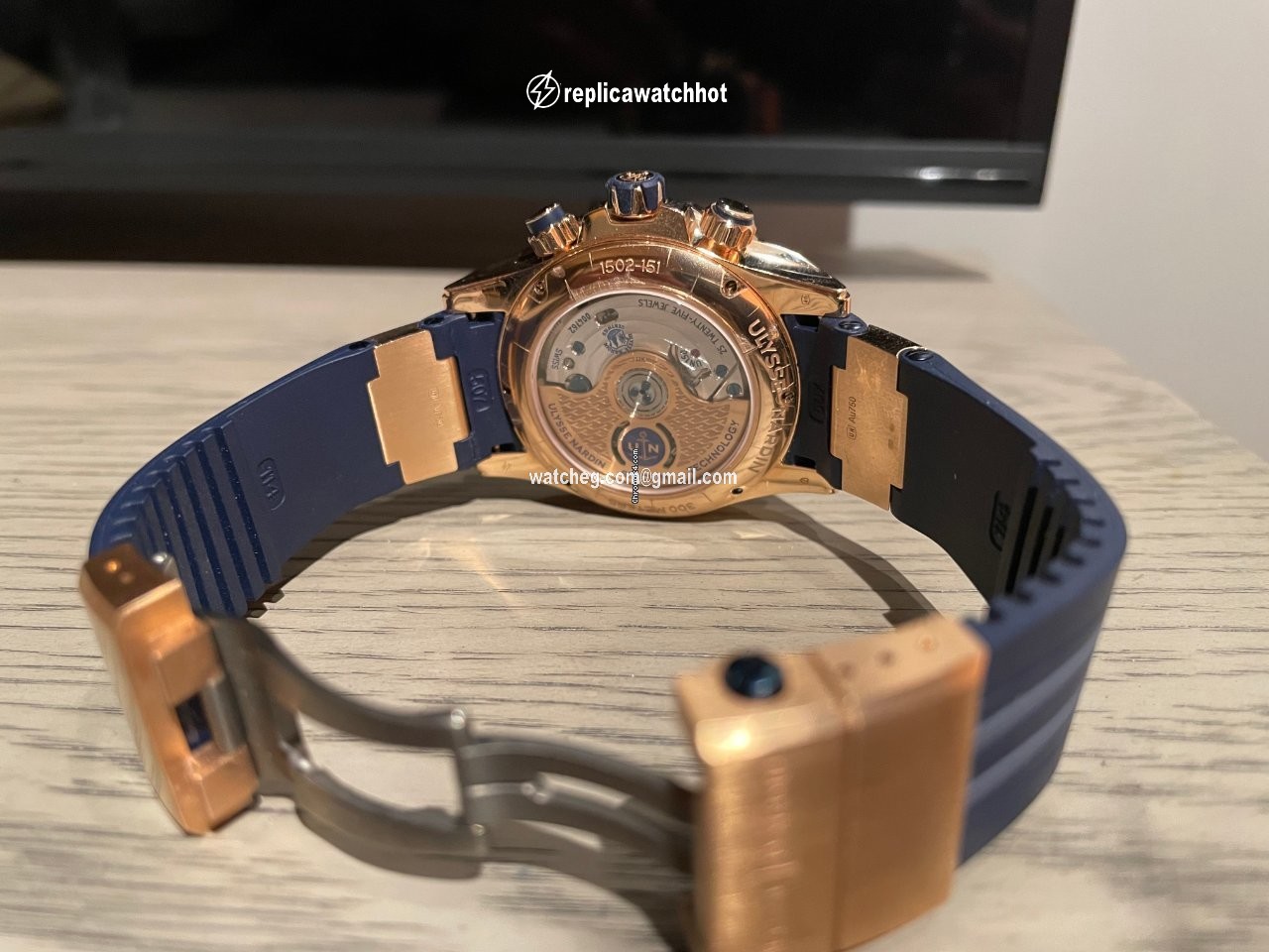Ulysse Nardin Diver Chronograph Mens watch Unisex Automatic Rose gold 1502-151-3 93 2