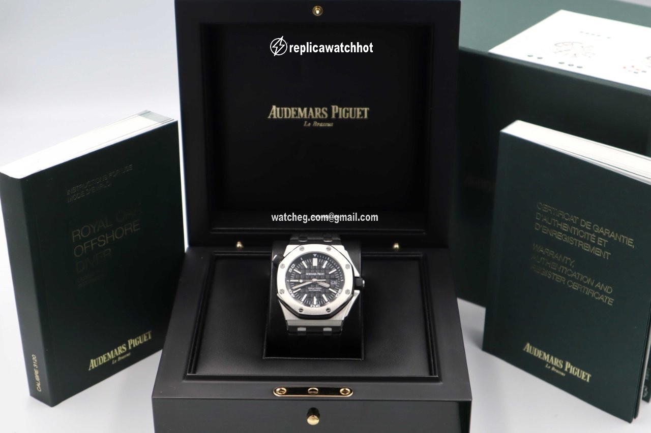 Audemars Piguet Royal Oak Offshore Diver Mens watch Unisex Automatic Steel 15710ST.OO.A002CA.01 2