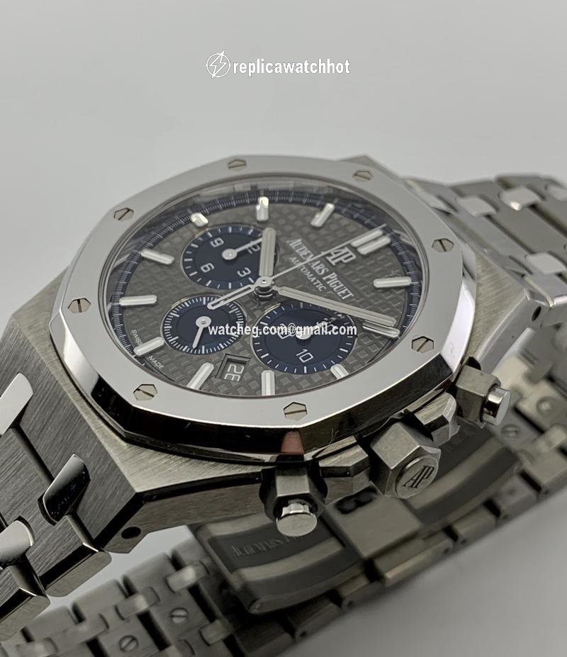 Audemars Piguet Royal Oak Chronograph Automatic Titanium 26331IP.00.1220IP.01 2