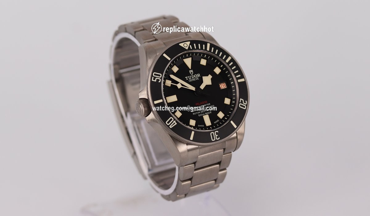 Tudor Pelagos Automatic Titanium MT5612- LHD 2