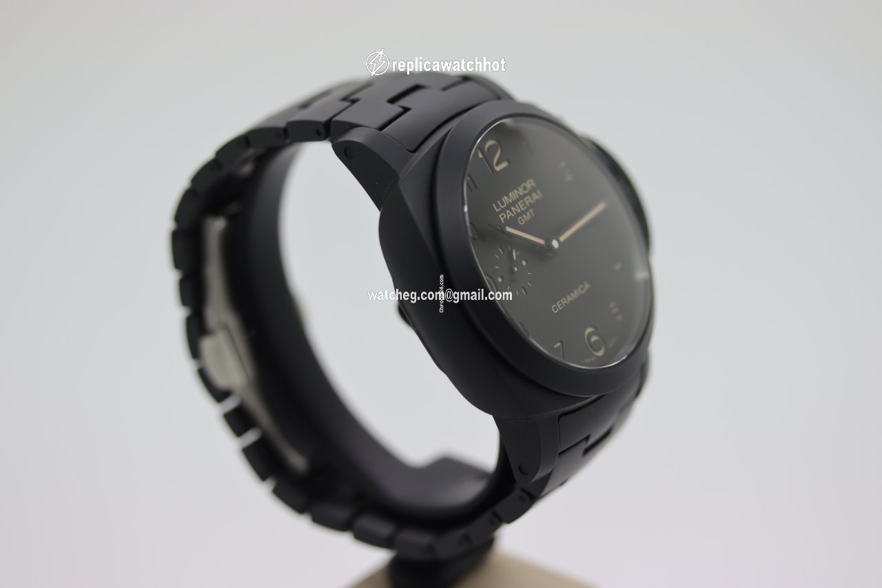 Panerai Luminor 1950 3 Days GMT Automatic Mens watch Unisex Automatic Ceramic PAM 00438 2
