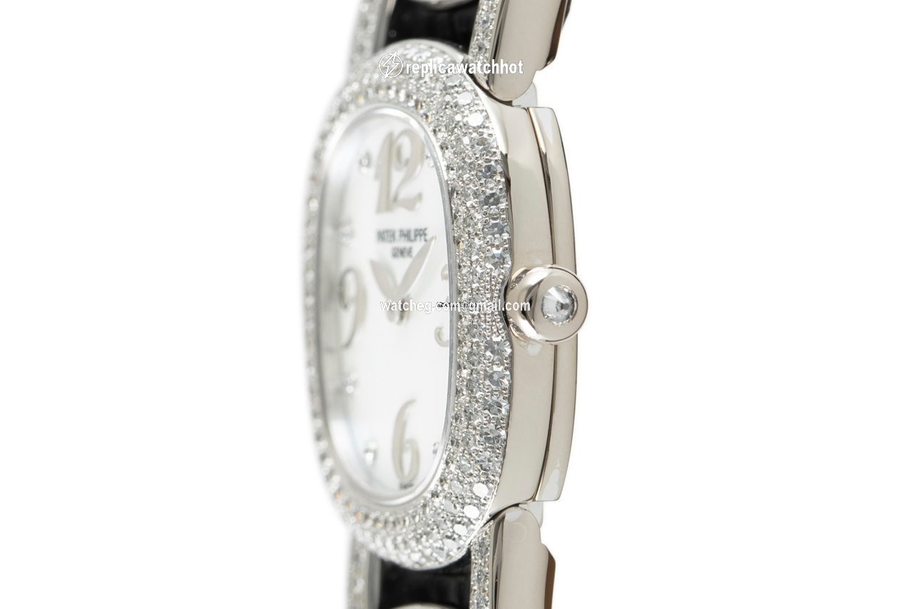 Patek Philippe Golden Ellipse Womens watch Quartz White gold 4832 2