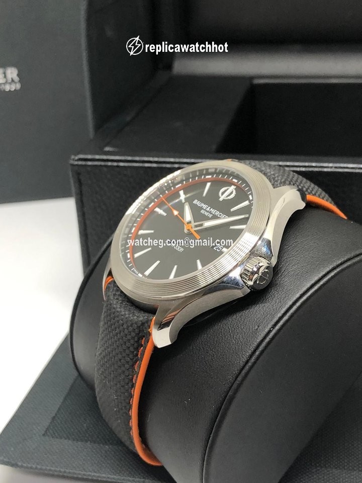 Baume & Mercier Clifton Mens watch Unisex Quartz Steel M0A10410 2