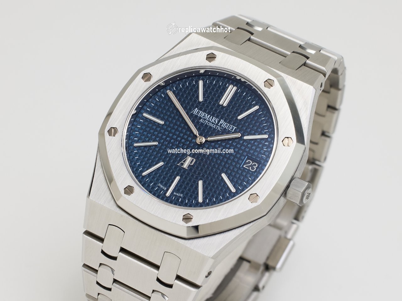 Audemars Piguet Royal Oak Jumbo Mens watch Unisex Automatic Steel 15202ST.OO.1240ST.01 2