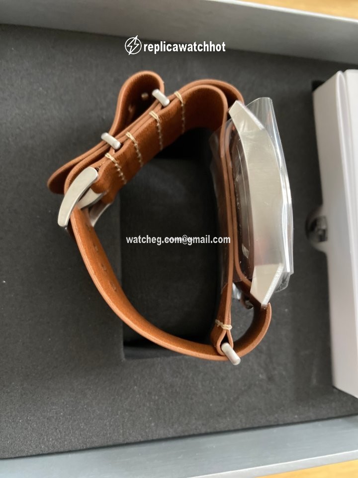 Porsche Design Mens watch Unisex Quartz WAP0700720H 2