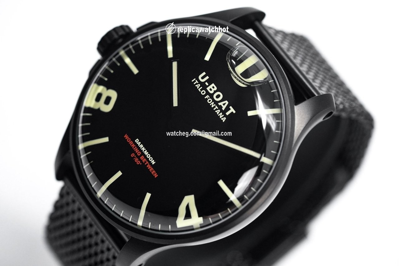 U-Boat Quartz Steel 8464 A MT 2