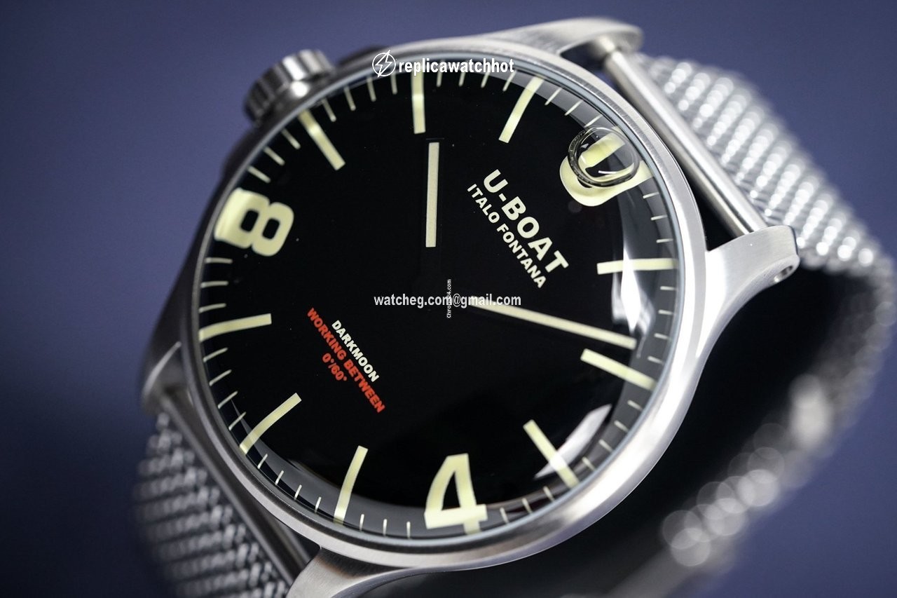 U-Boat Quartz Steel 8463 A MT 2