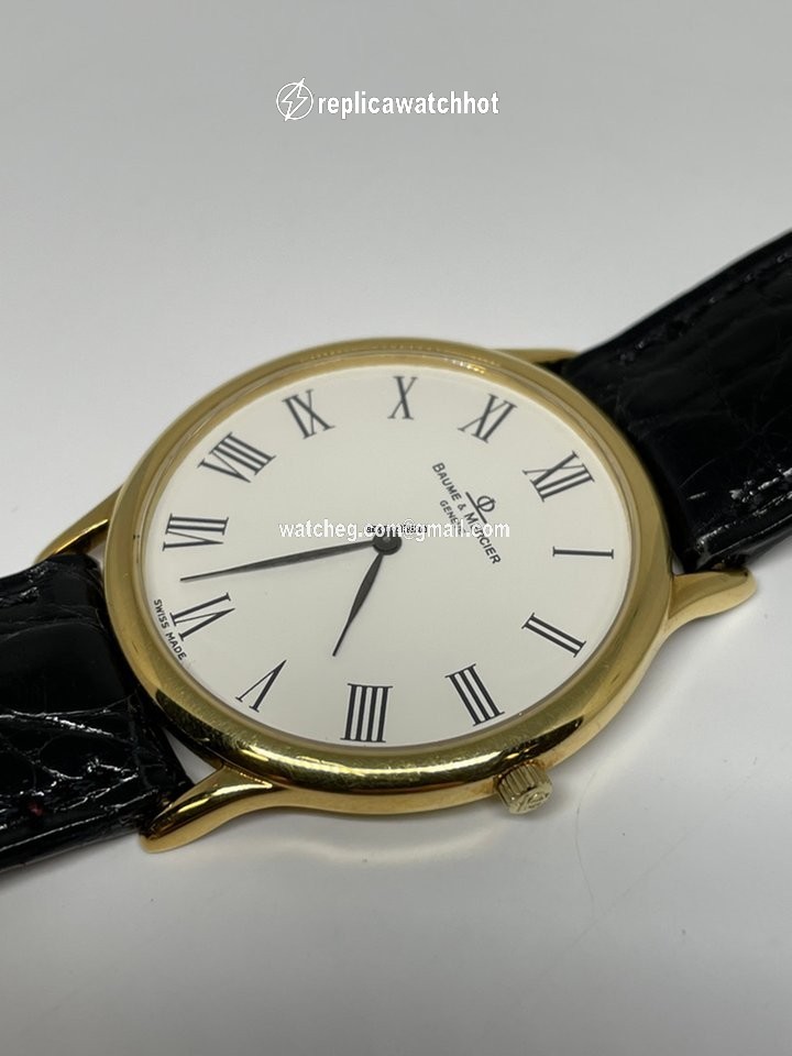 Baume & Mercier Classima Mens watch Unisex Quartz Yellow gold MV045078 2
