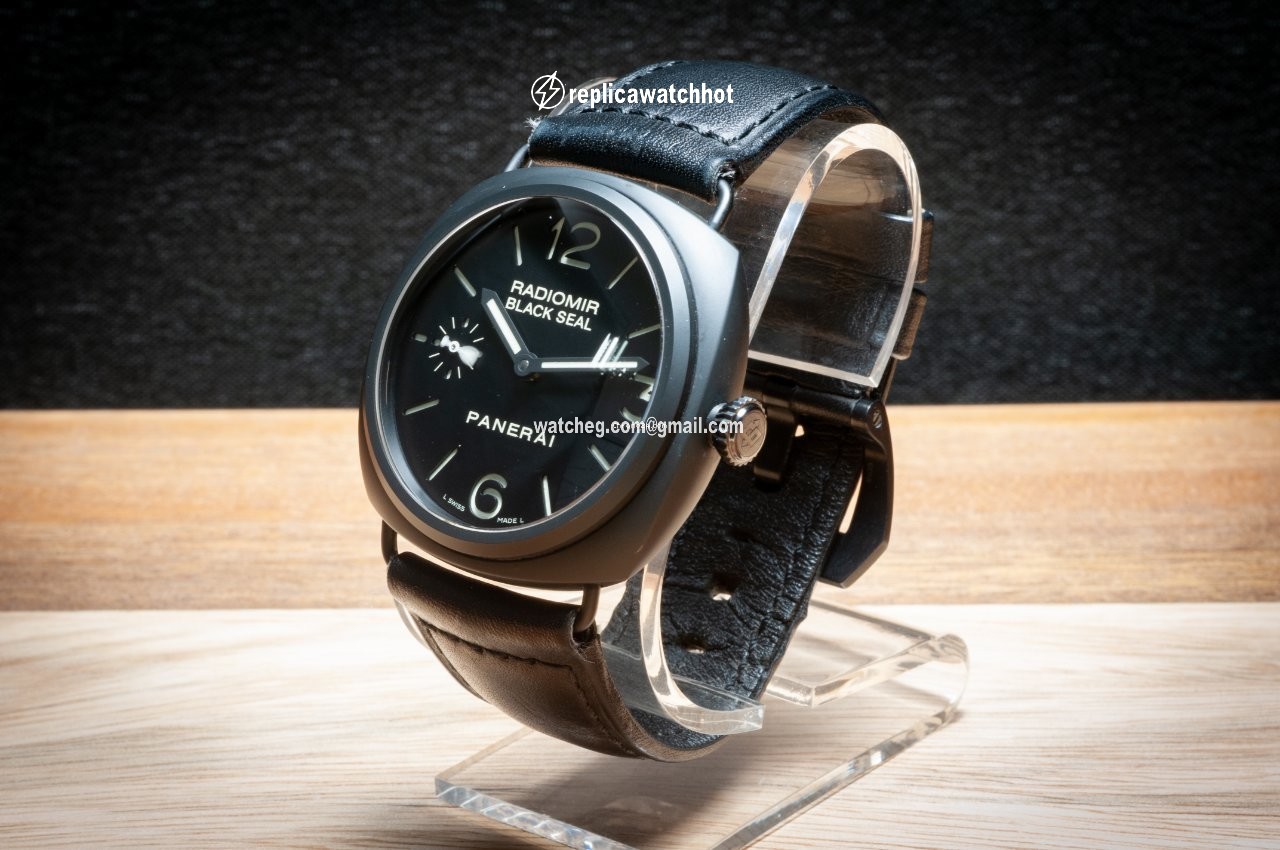 Panerai Radiomir Black Seal Mens watch Unisex Manual winding Ceramic PAM 00292 2