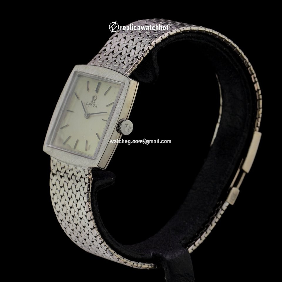 Omega Womens watch Manual winding White gold Ref: 111061 2
