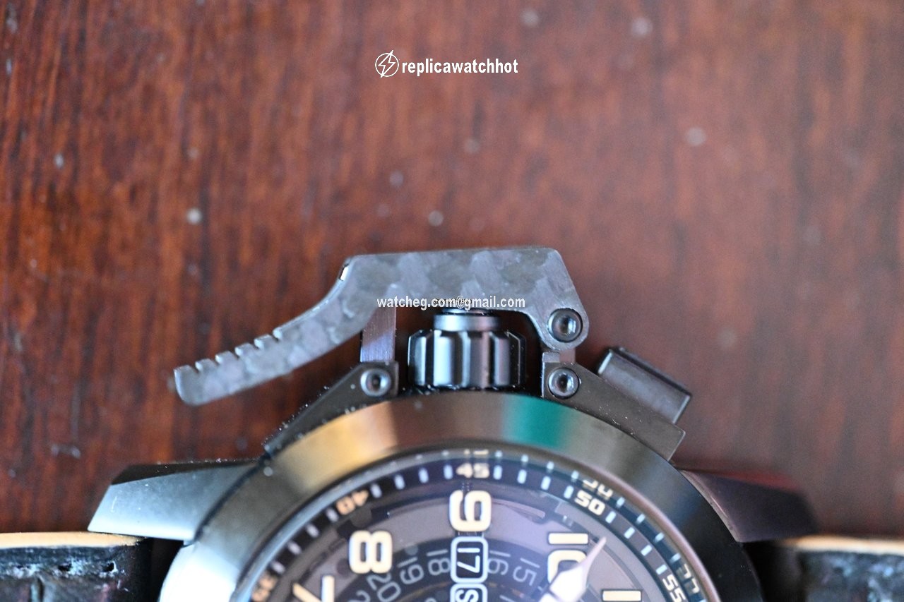 Graham Chronofighter Mens watch Unisex Automatic Steel 2CCAU.B32A 2