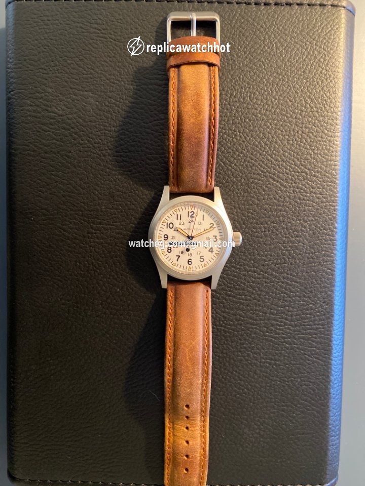 Hamilton Khaki Field Mens watch Unisex Manual winding Steel H69439411 2
