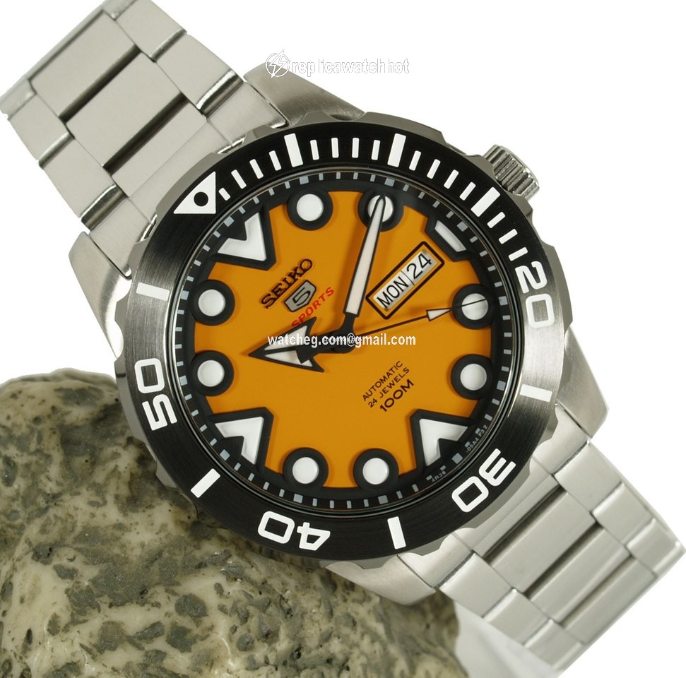 Seiko 5 Sports Mens watch Unisex Automatic Steel SRPA05K1 2
