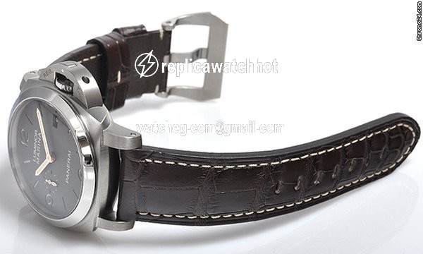 Panerai Luminor Marina 1950 3 Days Automatic Mens watch Unisex Automatic Titanium PAM00351 2