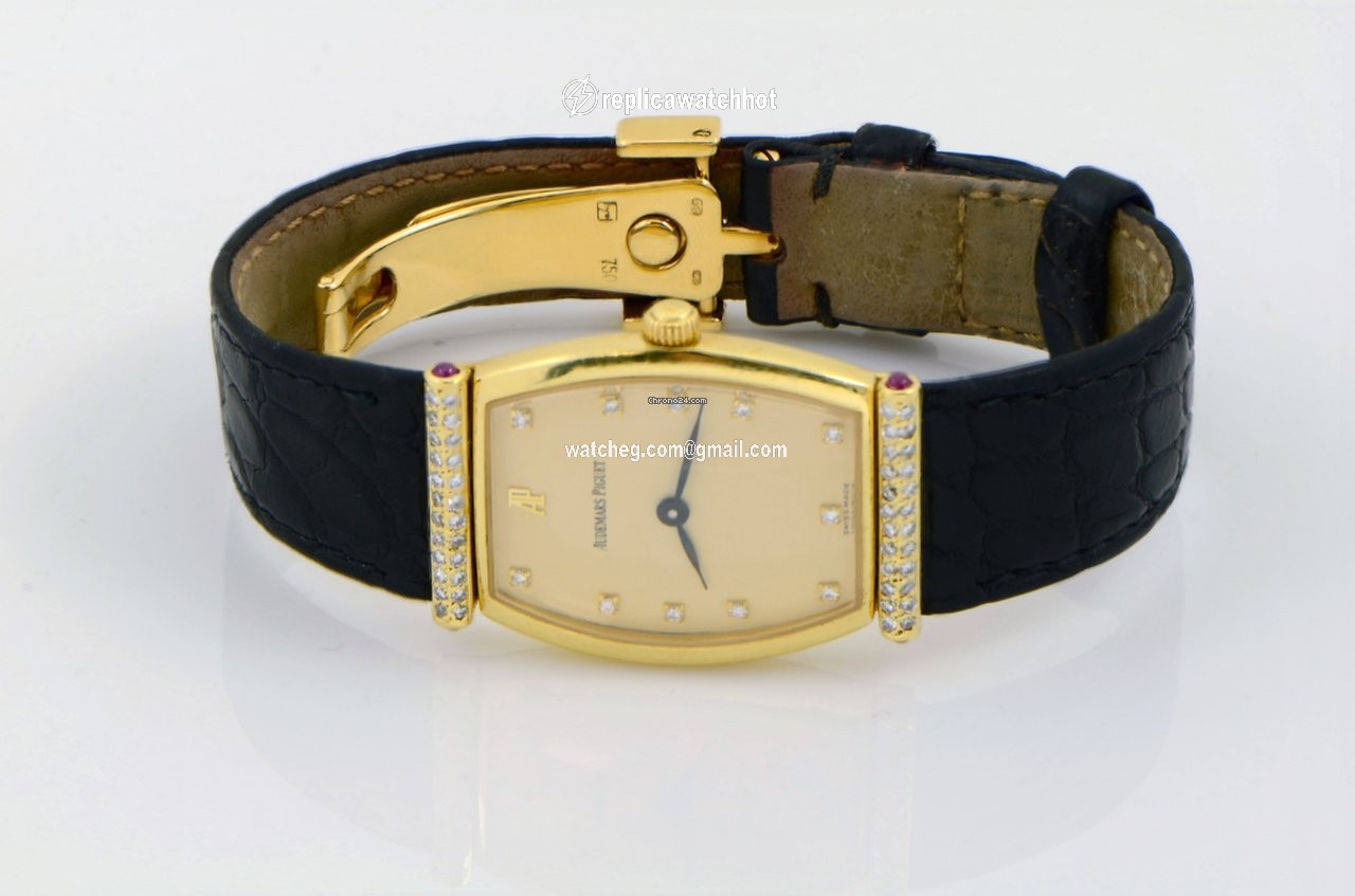 Audemars Piguet Womens watch Quartz Yellow gold 14941 2
