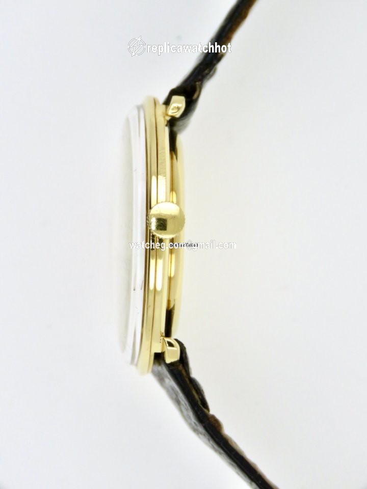 IWC Mens watch Unisex Manual winding Yellow gold 1779961 2