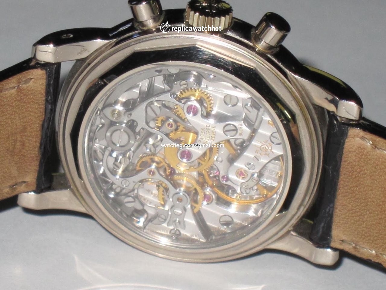 Patek Philippe Perpetual Calendar Chronograph Mens watch Unisex Manual winding White gold 3970G 2