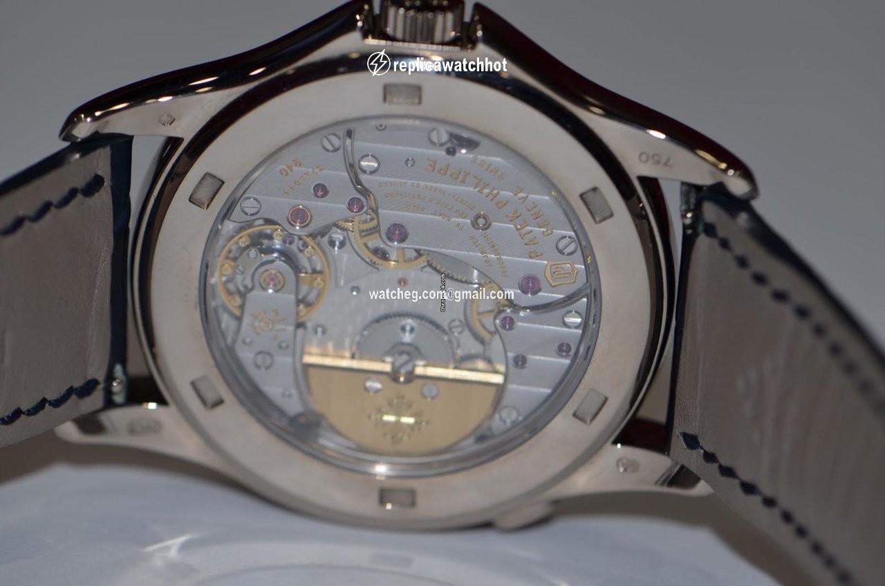 Patek Philippe World Time Mens watch Unisex Automatic White gold 5131G 2
