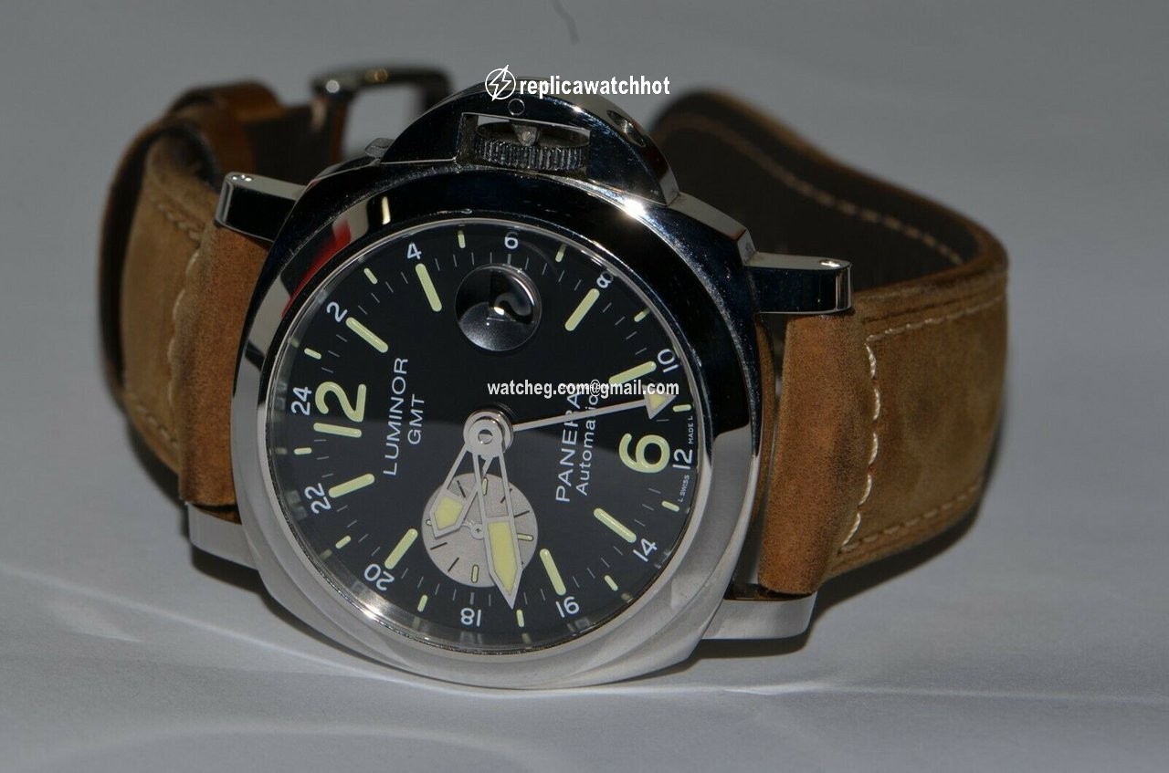 Panerai Luminor GMT Automatic Mens watch Unisex Automatic Steel PAM01088 2