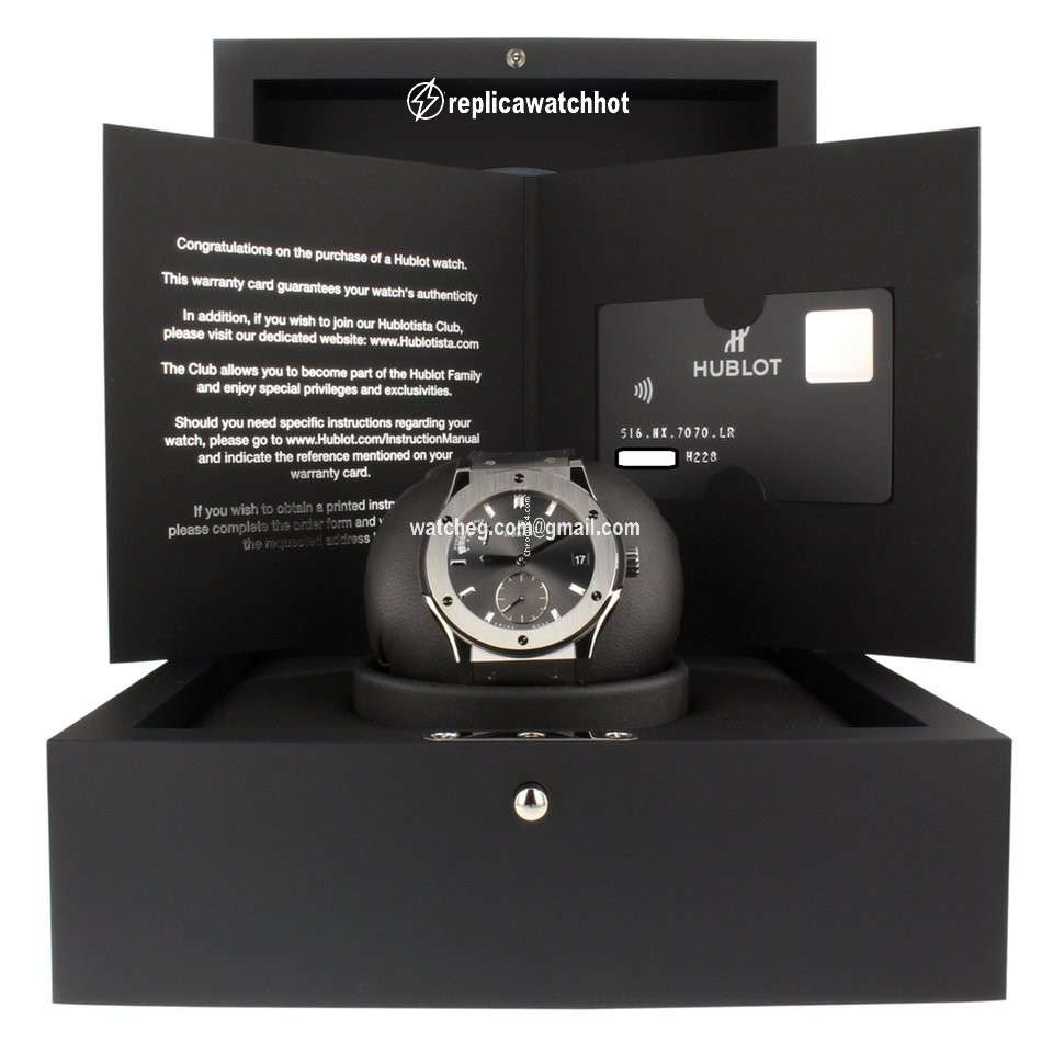 Hublot Classic Fusion Mens watch Unisex Manual winding Titanium 516NX7070LR 2