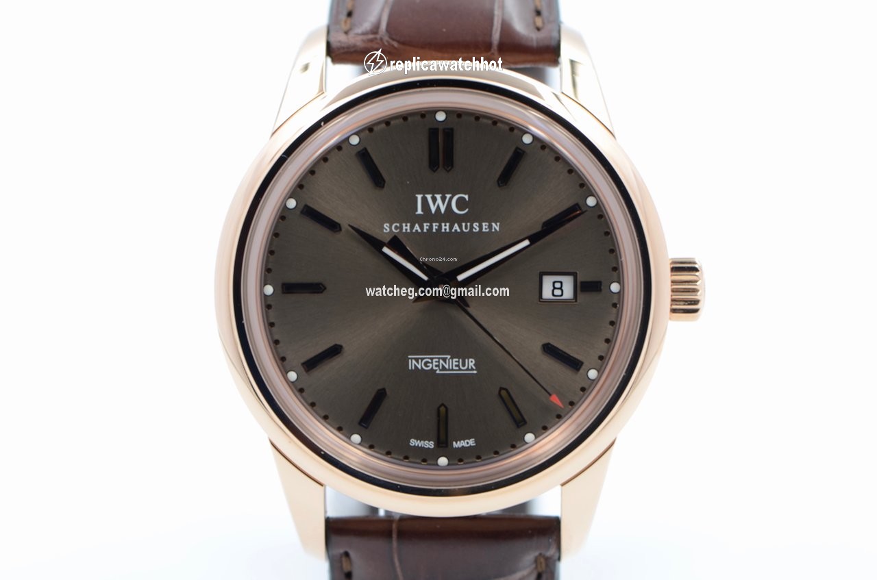 IWC Ingenieur Automatic Mens watch Unisex Automatic Rose gold IW323312 2