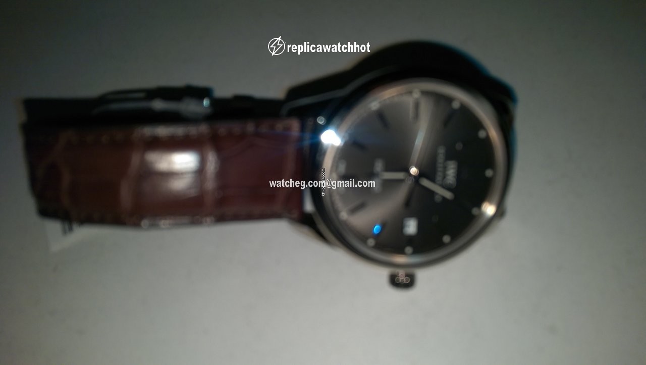 IWC Ingenieur Automatic Mens watch Unisex Automatic White gold IW323304 2