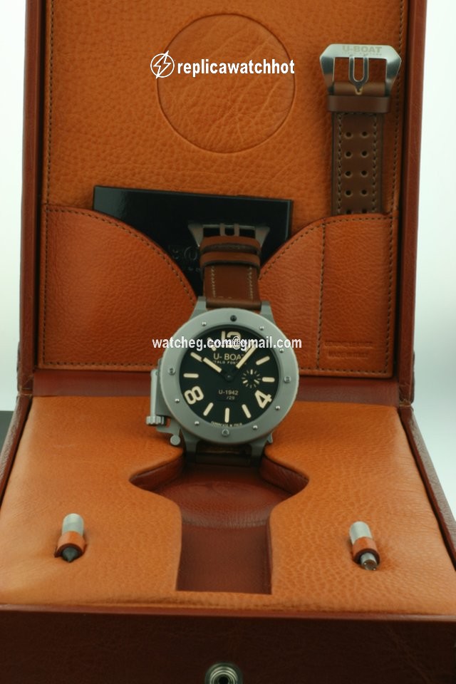 U-Boat Mens watch Unisex Manual winding Titanium U-1942 2