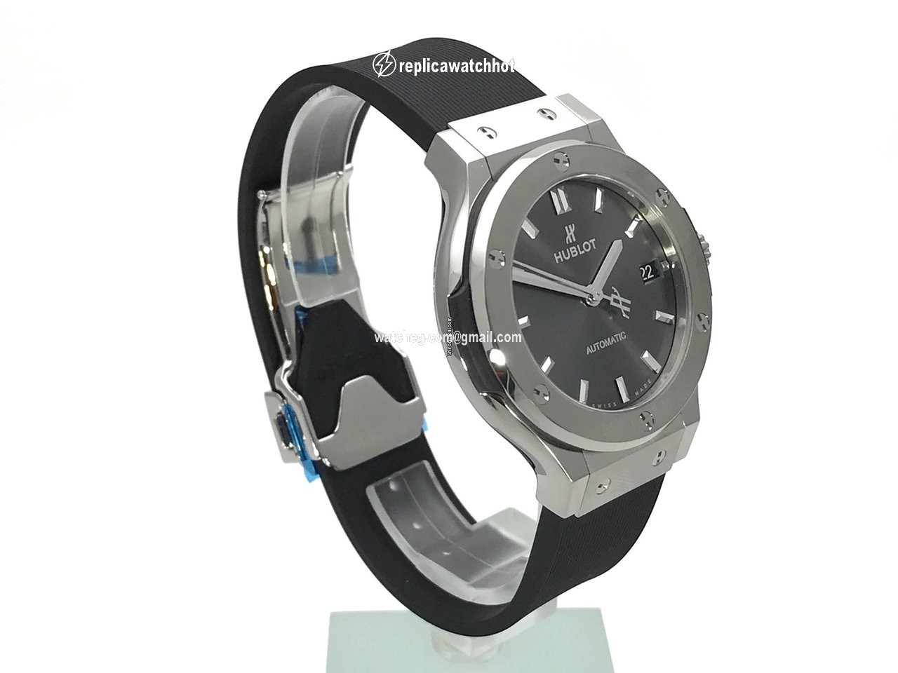 Hublot Classic Fusion Racing Grey Mens watch Unisex Automatic Titanium 565.NX.7071.RX 2