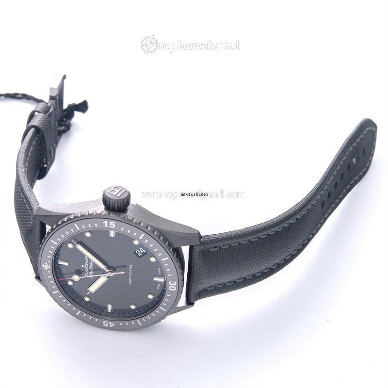 Blancpain Fifty Fathoms Bathyscaphe Mens watch Unisex Automatic Ceramic 5000-0130-B52 A 2