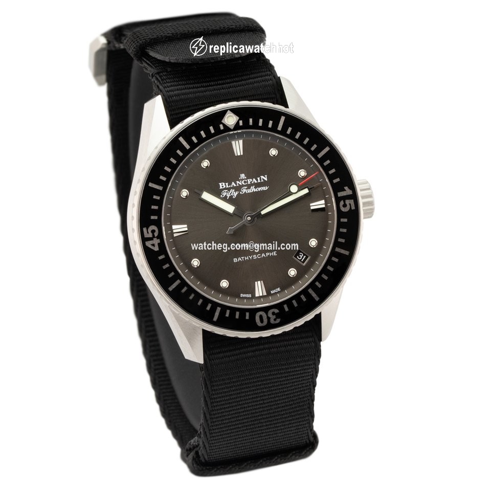 Blancpain Fifty Fathoms Bathyscaphe Mens watch Unisex Automatic Steel 5100B-1110-NABA 2