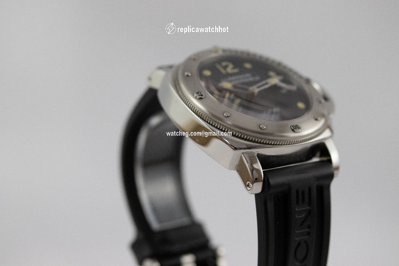 Panerai Luminor Submersible Mens watch Unisex Automatic Steel OP6561 2